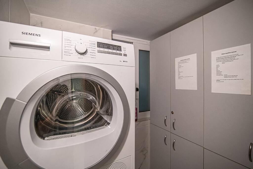 דירות אתונה A13 Pristine & Sunny 30M2 Flat Near Syntagma Sq מראה חיצוני תמונה