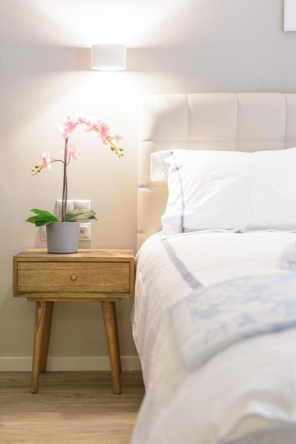 דירות אתונה A13 Pristine & Sunny 30M2 Flat Near Syntagma Sq מראה חיצוני תמונה